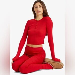 SKIMS RIBBED HENLEY TOP AND RIBBED LEGGINGS SET